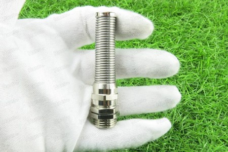 Strain Relief Cable Glands With Long Thread Length